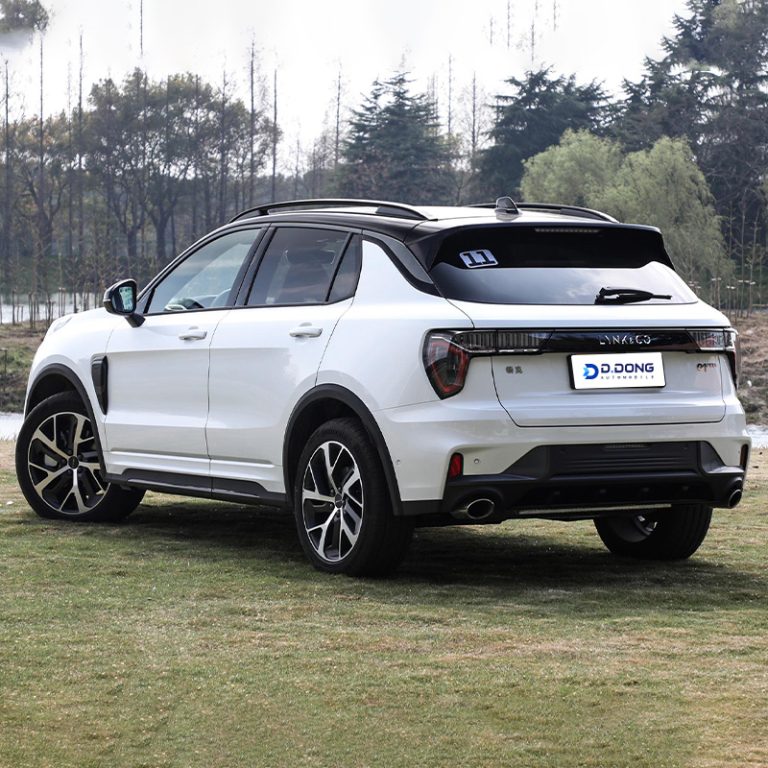 LYNK&CO-01 Phev-Right rear