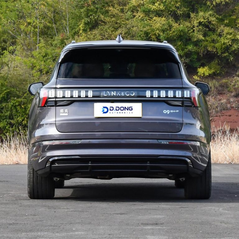 LYNK&CO-09 Phev-Dead astern