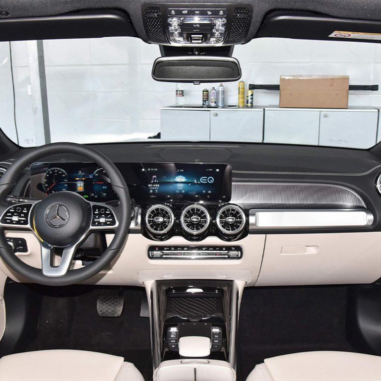 Mercedes-Benz EQB-Interior