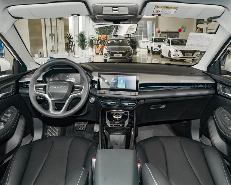 Roewe-EI5-Interior