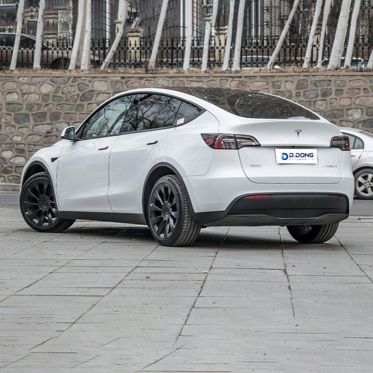 Tesla-Model Y-Right rear