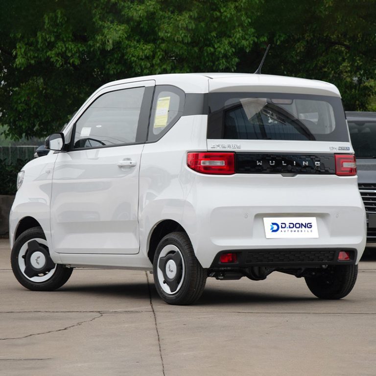 WuLing-MiNi-Right rear